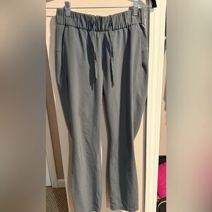 lululemon athletica On the Fly 28” Woven Gray Track Pants